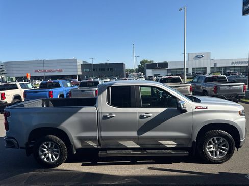 Used 2019 Chevrolet Silverado 1500 LT w/ All-Star Edition AWD/4WD image 5