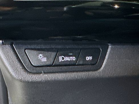 Used 2025 BMW X1 xDrive28i image 17