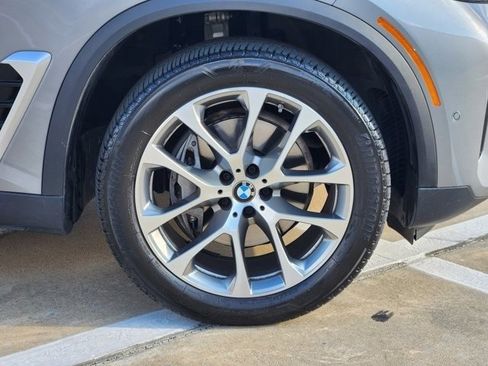 Used 2025 BMW X5 xDrive40i w/ Premium Package image 10