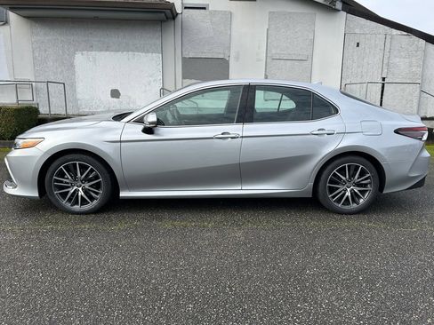 Certified 2024 Toyota Camry XLE w/ Cold Weather Package image 8