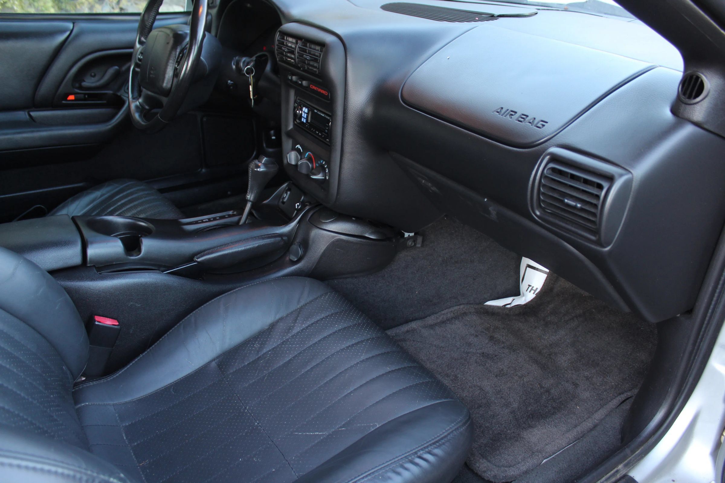 Used 2000 Chevrolet Camaro Z28 w/ SS Performance/Appearance Pkg RWD image 14