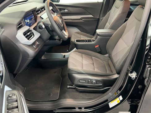 New 2027 Chevrolet Bolt LT w/ Comfort Package FWD image 18