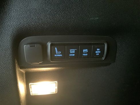 Used 2017 Ford Explorer Sport AWD/4WD image 9