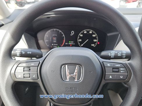 New 2026 Honda HR-V LX image 17