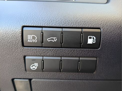 Certified 2022 Lexus RX 450h AWD w/ Premium Package image 28