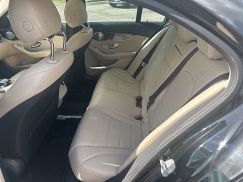 Used 2015 Mercedes-Benz C 300 Sedan image 9