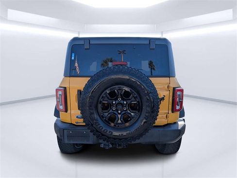 Used 2022 Ford Bronco Wildtrak image 4