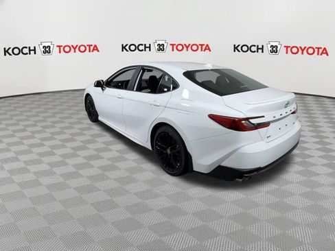 New 2026 Toyota Camry SE FWD image 3