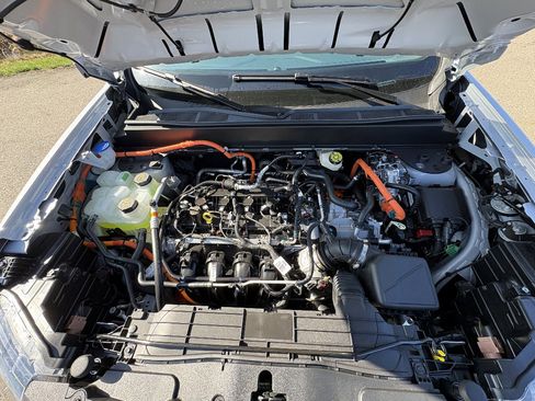 New 2026 Ford Maverick XL w/ Equipment Group 101A image 14