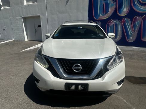 Used 2016 Nissan Murano Platinum image 2