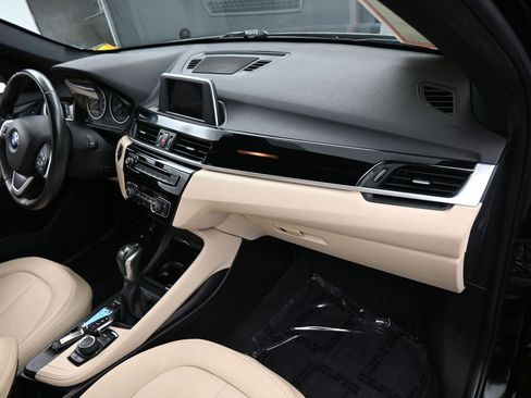 Used 2017 BMW X1 sDrive28i FWD image 41