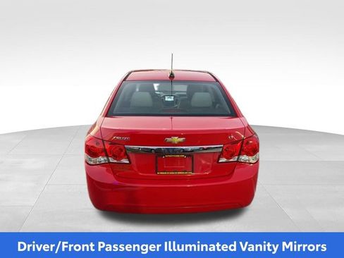 Used 2016 Chevrolet Cruze LT w/ Sun And Sound Package FWD image 27