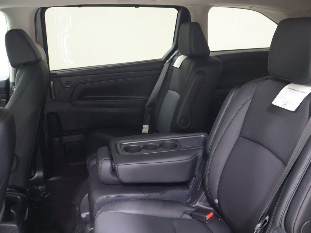 New 2026 Honda Odyssey EX-L image 9