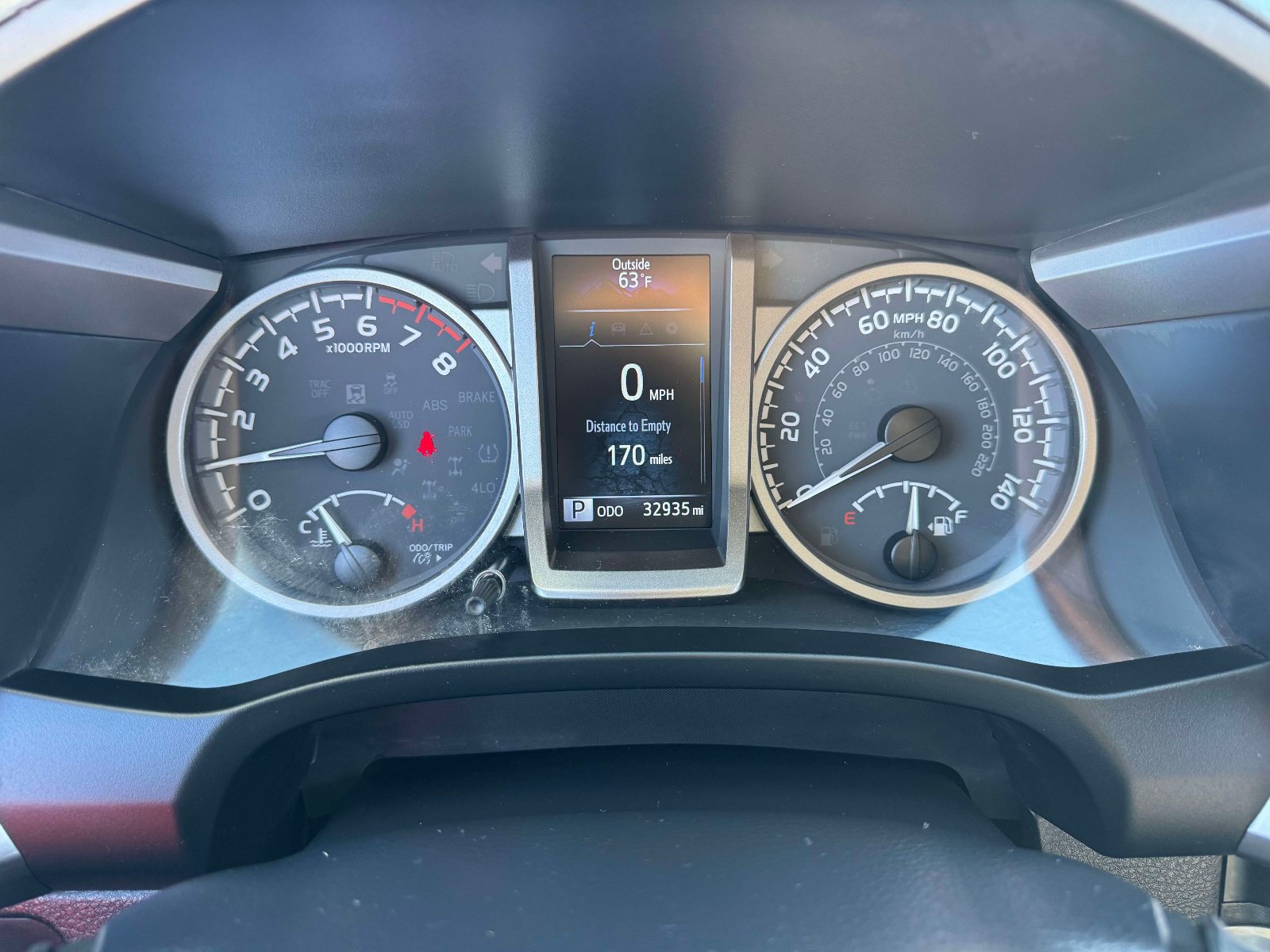Certified 2023 Toyota Tacoma SR5 AWD/4WD image 32