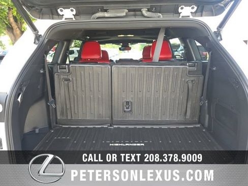 Used 2023 Toyota Highlander XSE AWD/4WD image 21