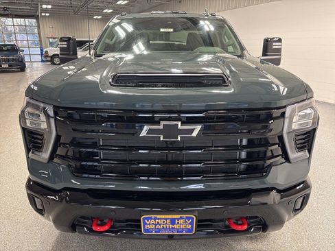 New 2026 Chevrolet Silverado 2500 LT w/ Trail Boss Package image 2
