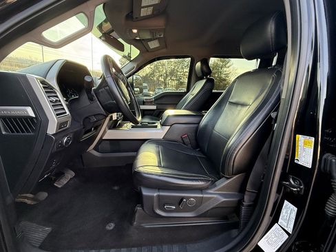 Used 2017 Ford F450 Lariat w/ Chrome Package image 14