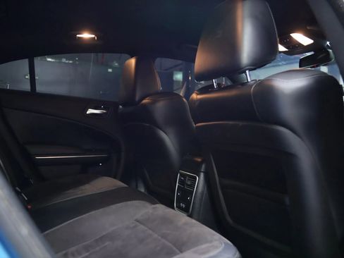 Used 2016 Dodge Charger R/T image 31