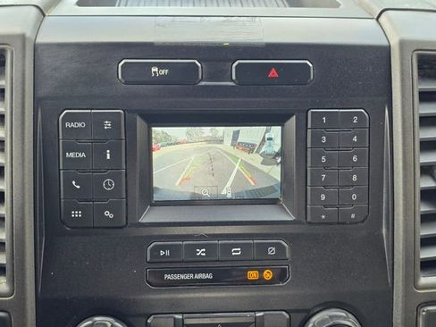 Used 2022 Ford F250 XL w/ Power Equipment Group image 33