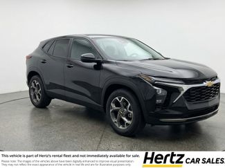 Used 2025 Chevrolet Trax LT video 1