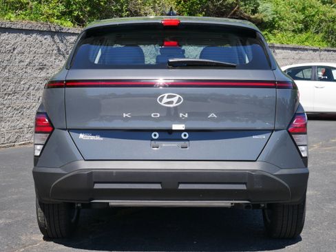 Used 2026 Hyundai Kona SE AWD/4WD image 5