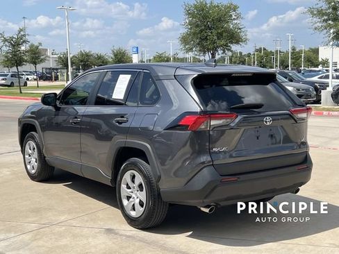 Used 2023 Toyota RAV4 LE FWD image 10