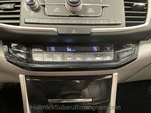 Used 2016 Honda Accord LX image 21