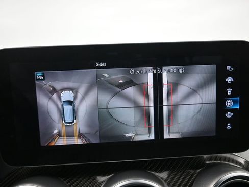 Used 2020 Mercedes-Benz GLC 43 AMG 4MATIC image 24