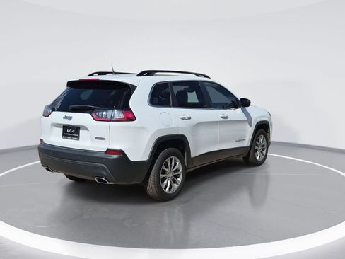 Used 2022 Jeep Cherokee Latitude Lux w/ Sun & Sound Group FWD image 8