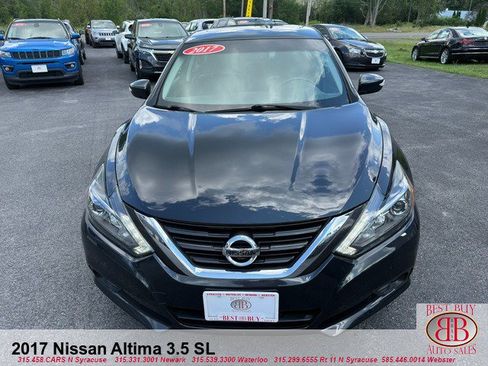 Used 2017 Nissan Altima 3.5 SL FWD image 8