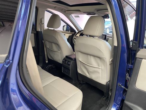 Used 2021 Nissan Rogue SV w/ Premium Package AWD/4WD image 11