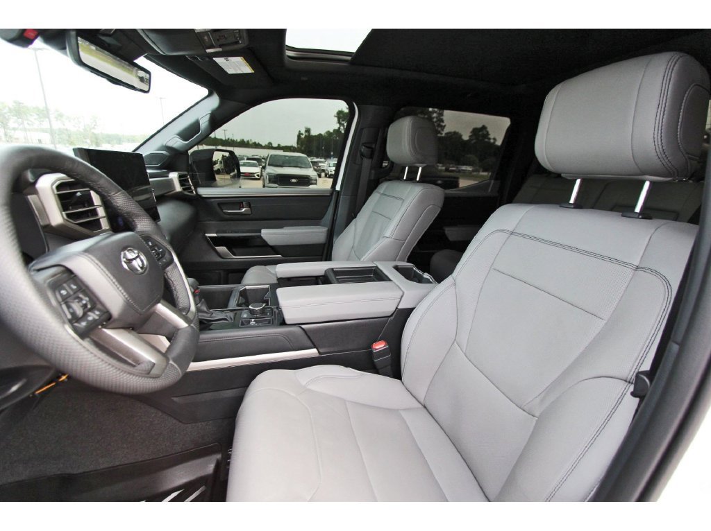 Used 2026 Toyota Tundra Limited w/ TRD Off-Road Package AWD/4WD image 34
