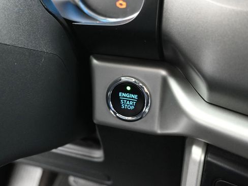 Used 2023 Ford Expedition Max XLT image 14