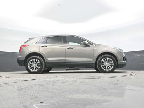 Used 2019 Cadillac XT5 Luxury AWD/4WD image 44