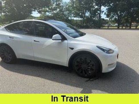 Used 2022 Tesla Model Y Performance AWD/4WD image 1