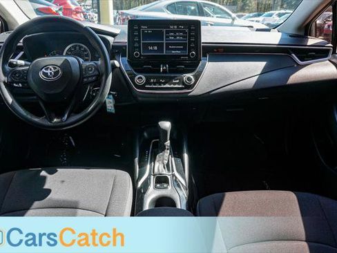 Used 2021 Toyota Corolla LE image 20