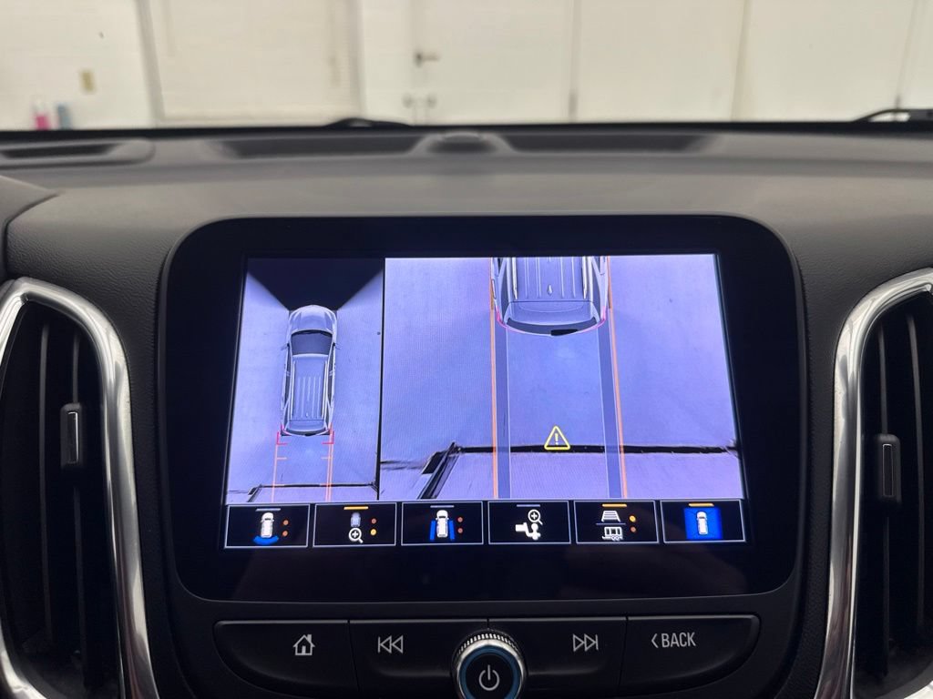 Used 2022 Chevrolet Equinox LT AWD/4WD image 24