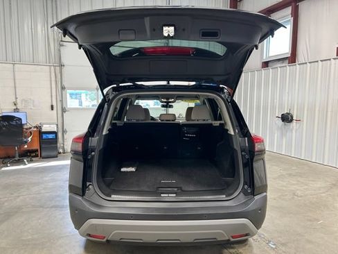 Used 2023 Nissan Rogue SV AWD/4WD image 20