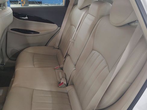 Used 2015 INFINITI QX50 Journey w/ Premium Package image 21