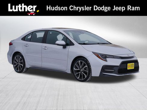 Used 2022 Toyota Corolla XSE image 1