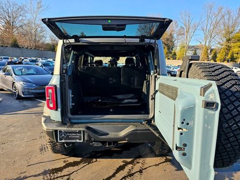 Used 2021 Ford Bronco Badlands image 10