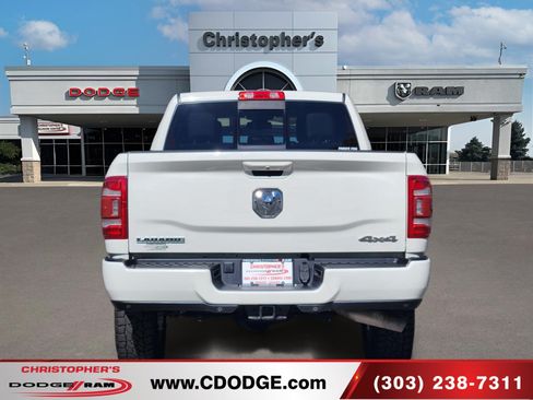 Used 2022 RAM 2500 Laramie AWD/4WD image 4