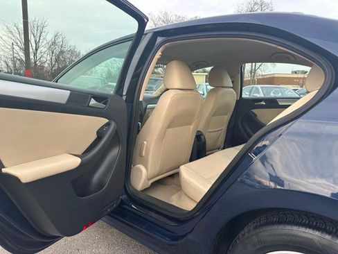 Used 2014 Volkswagen Jetta SE image 13
