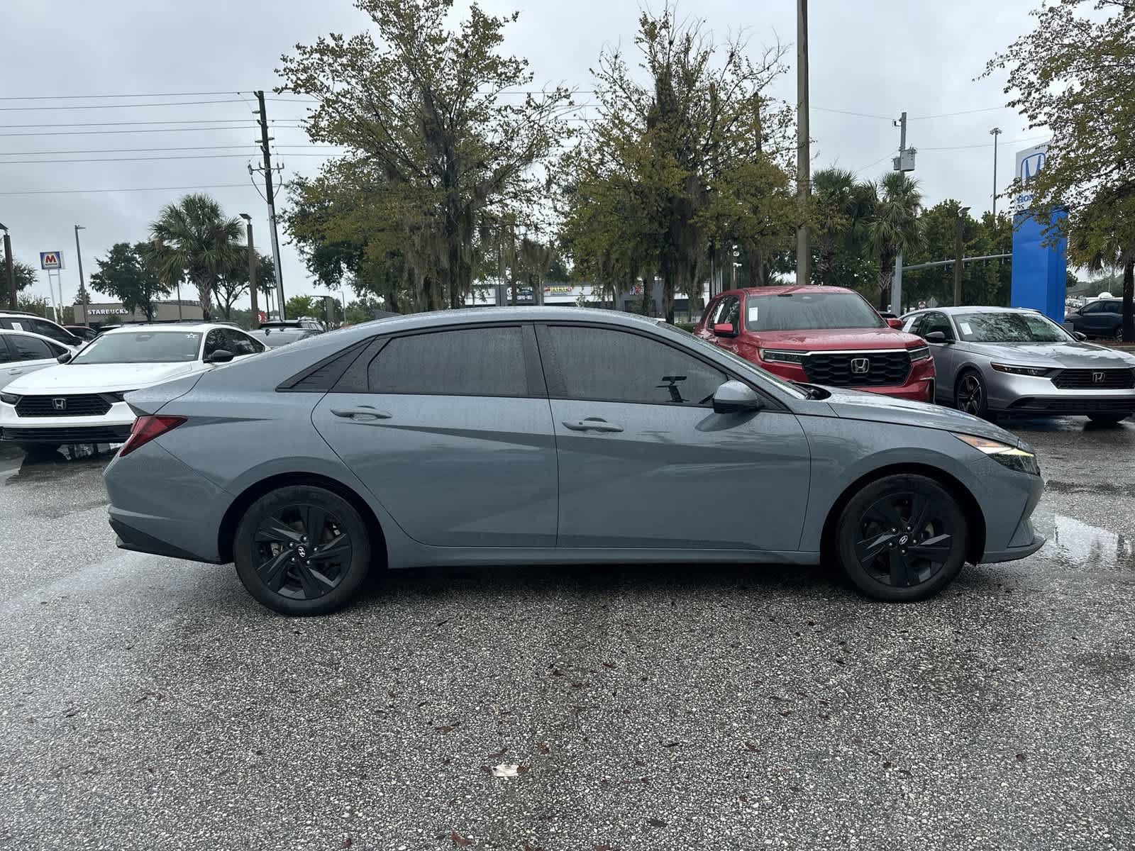 Used 2023 Hyundai Elantra SEL FWD image 7