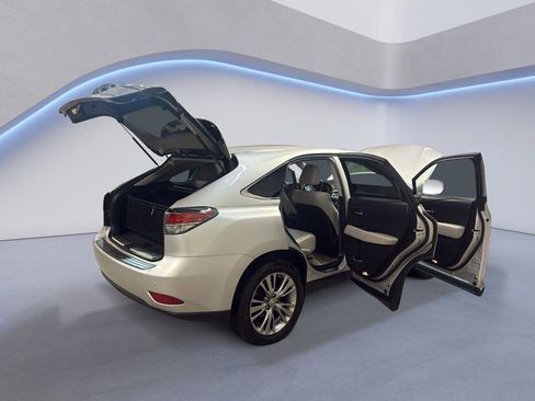 Used 2013 Lexus RX 450h FWD w/ Navigation Pkg image 13