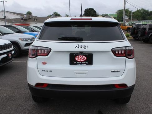 Used 2024 Jeep Compass Latitude AWD/4WD image 26