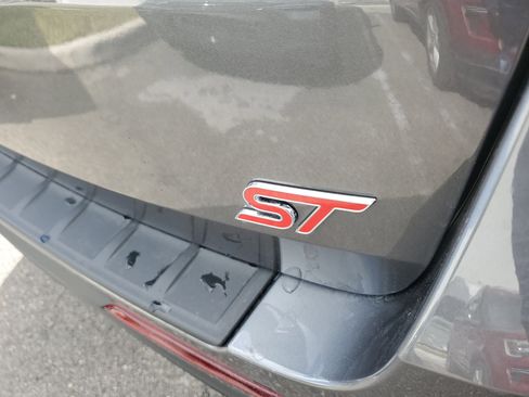 New 2026 Ford Explorer ST w/ Sun And Sound Package image 7