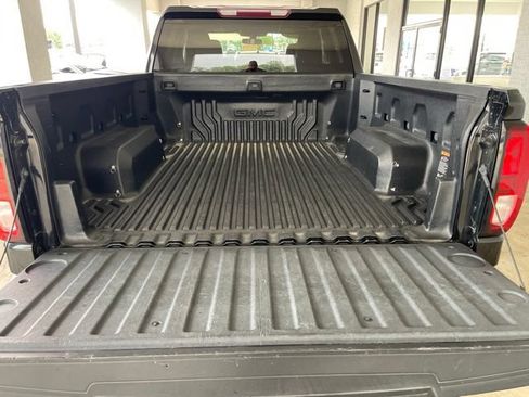 Used 2021 GMC Sierra 1500 SLE AWD/4WD image 9