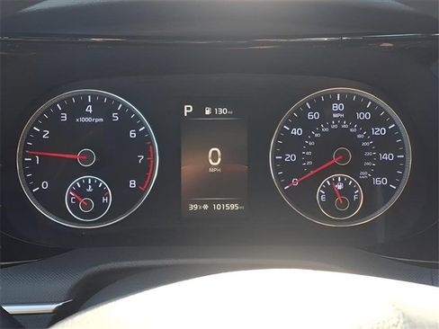 Used 2023 Kia K5 LXS image 13