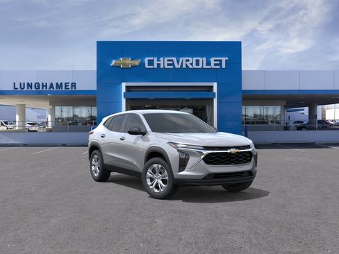 New 2026 Chevrolet Trax LS FWD image 25